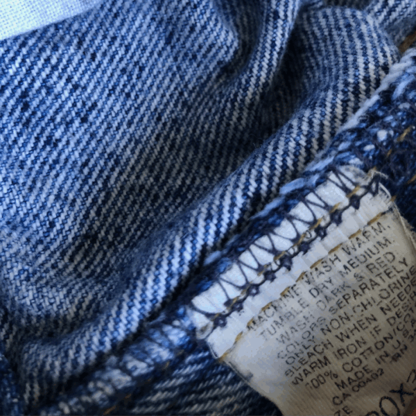 Short Cut Denim Shorts - Image 11