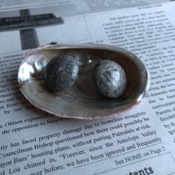 Durty Marble Base Earrings - Image 4