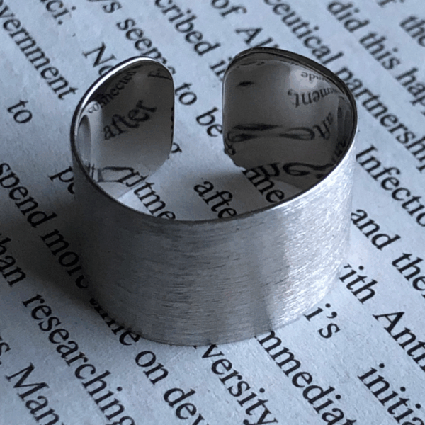 Silv Finger Cuff