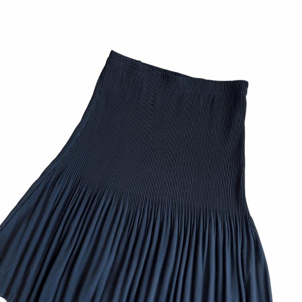 Pleated Sway Skirt - Image 2