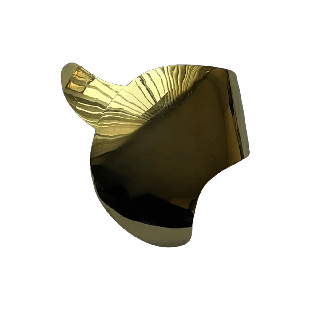 Grand Brooch