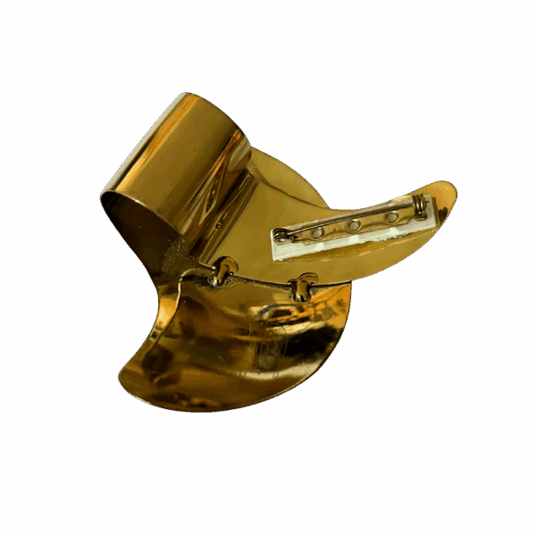 Grand Brooch - Image 4