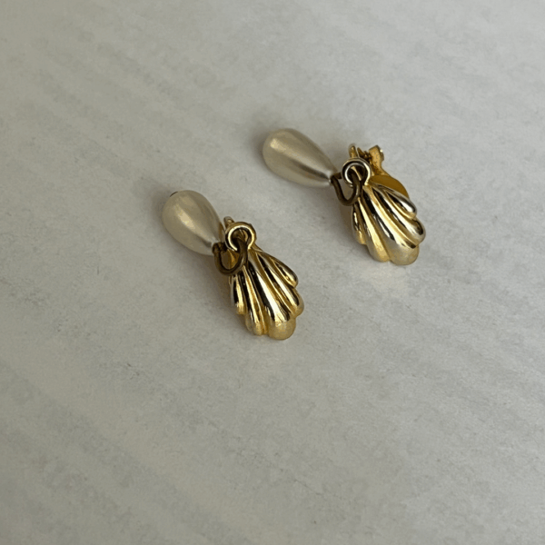 ushellc earrings - Image 5